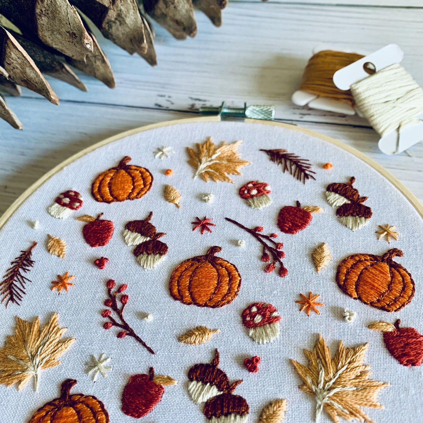 Full embroidery kit. Woodland DIY beginner craft. Adult nature anxiety/stress relief gift
