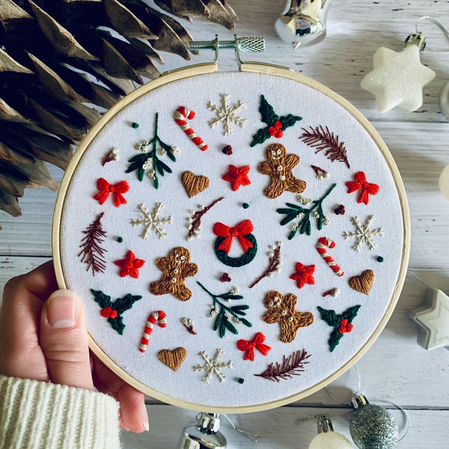 Full embroidery kit. Festive gingerbread DIY beginner craft. Adult Christmas holidays anxiety/stress relief gift