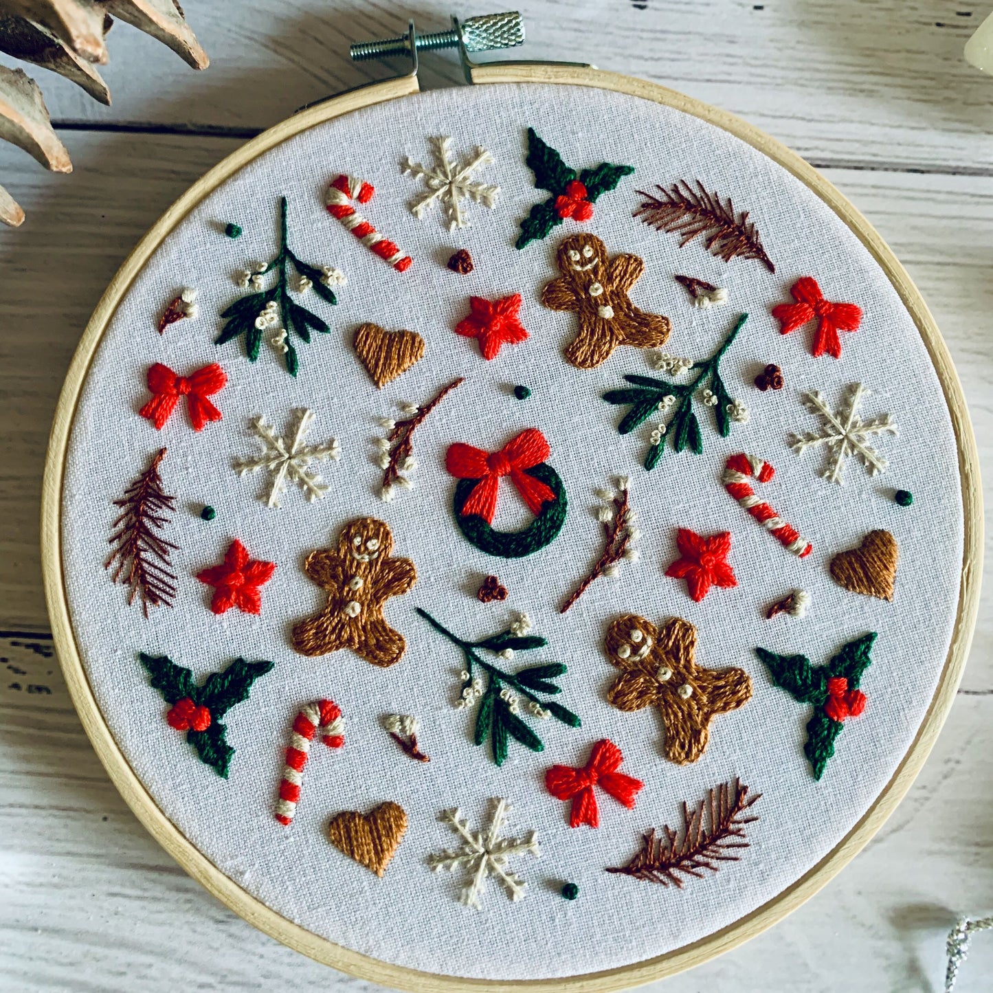 Full embroidery kit. Festive gingerbread DIY beginner craft. Adult Christmas holidays anxiety/stress relief gift