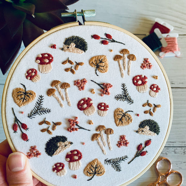 Hedgehog and Mushroom Embroidery Kit - DIY Beginner Craft for Relaxation and Mindfulness. Winter Woodland Hand Sewing Pattern