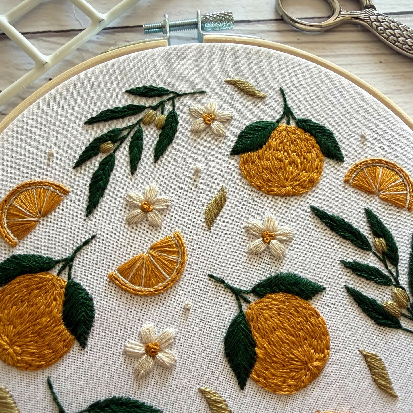 Oranges Embroidery Kit – Beginner Summer Citrus Hoop Art Craft Gift