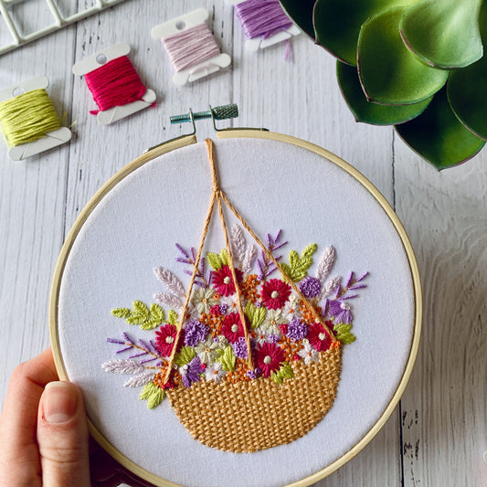 Floral Hanging Basket Embroidery Kit – DIY Hand Embroidery Craft for Beginners, Needlework Gift