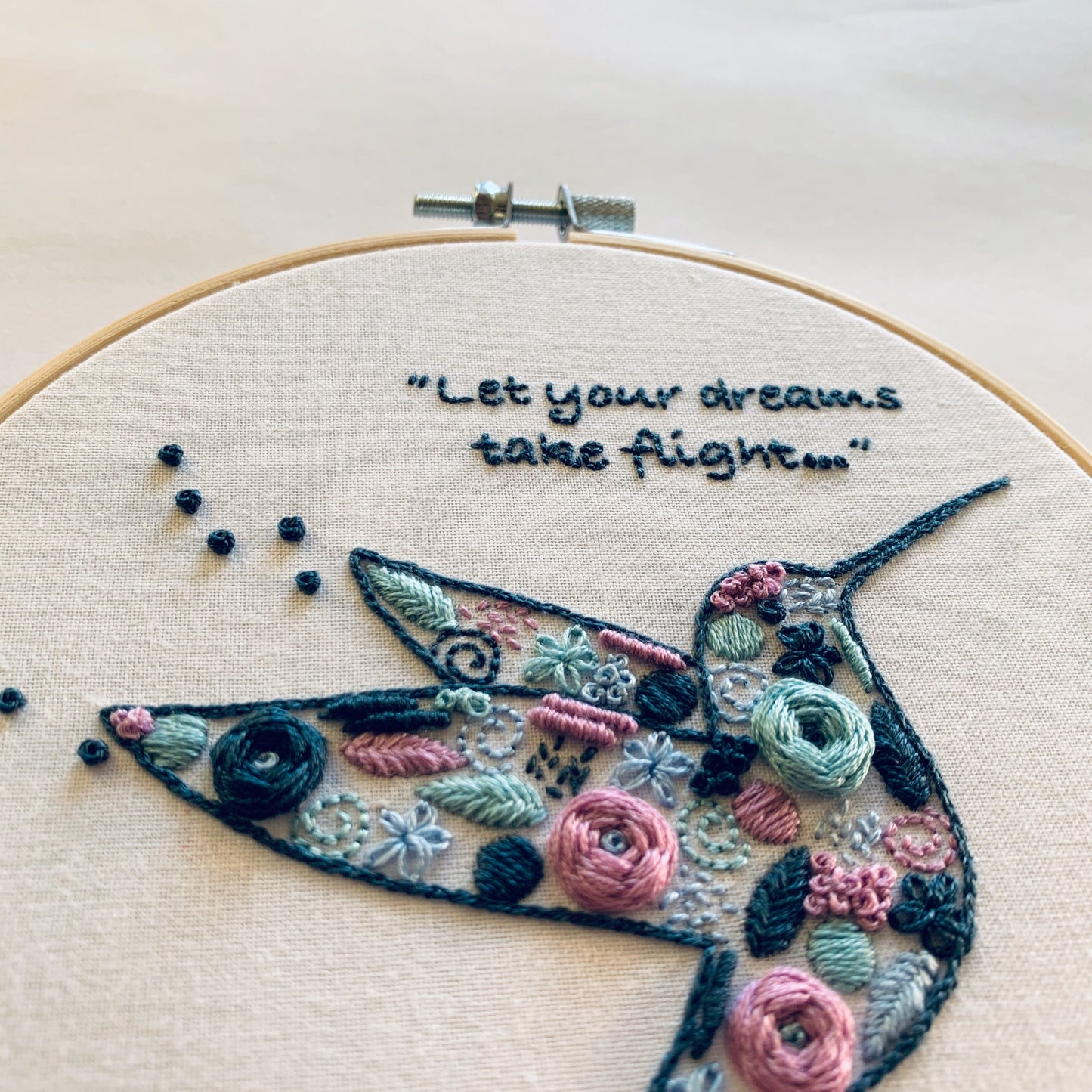 Digital download. Hummingbird embroidery hoop art PDF pattern with instructions