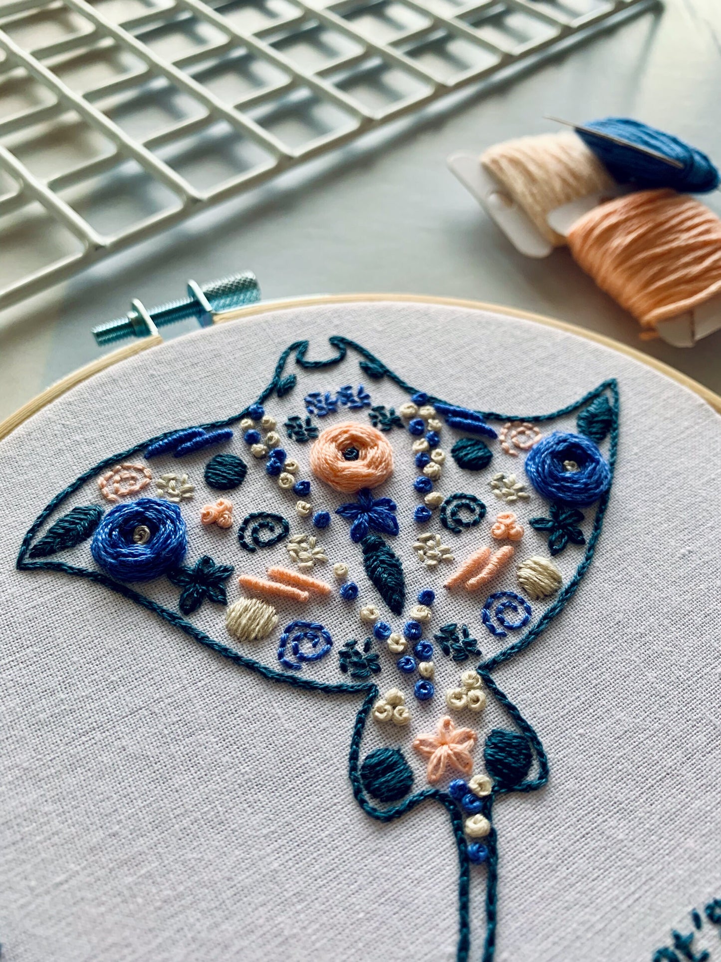 Full embroidery kit. Manta ray hoop art. Full DIY sewing project for mindfulness. Sting ray, sea-life craft