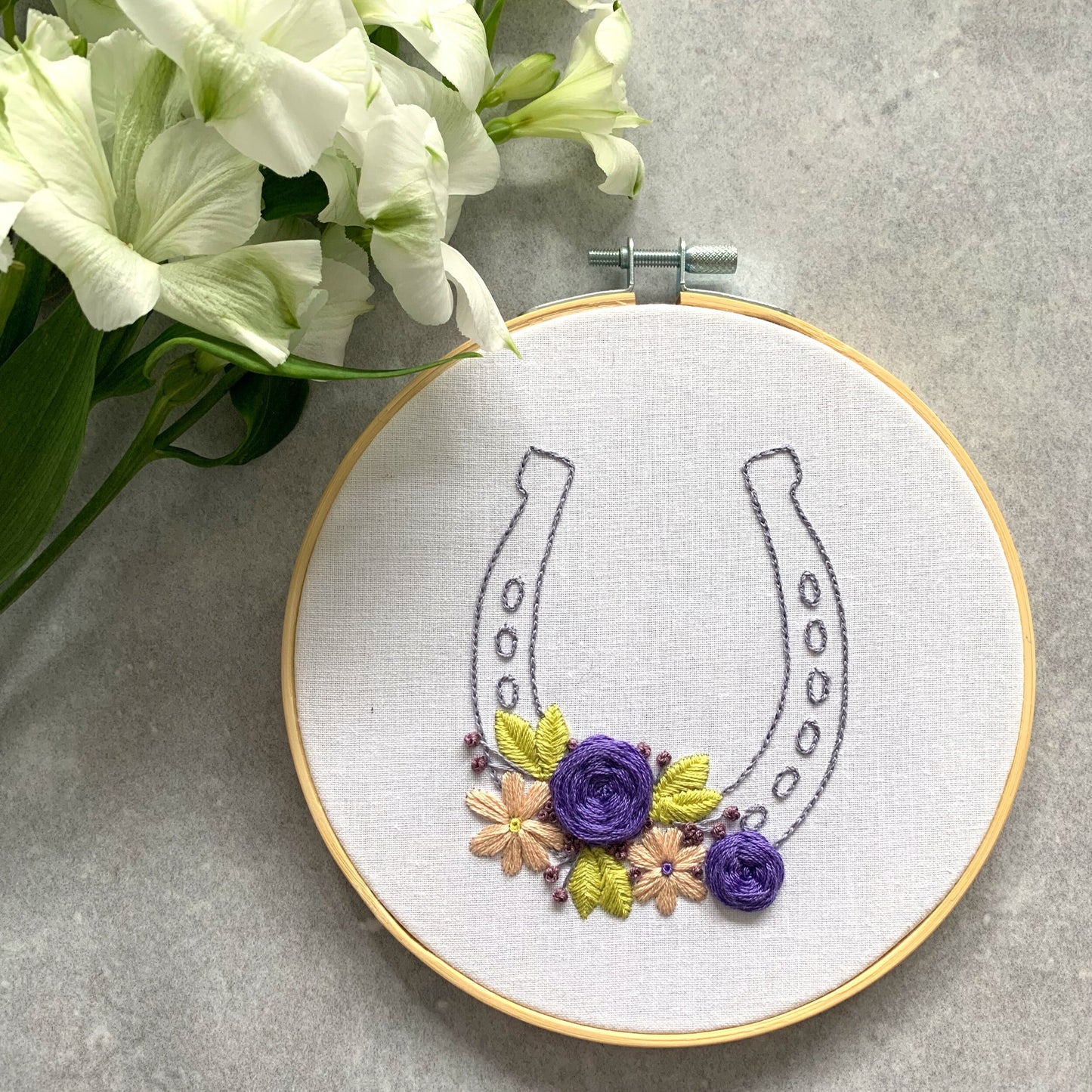 Full embroidery kit. Floral lucky horseshoe hoop art. Mindfulness diy project