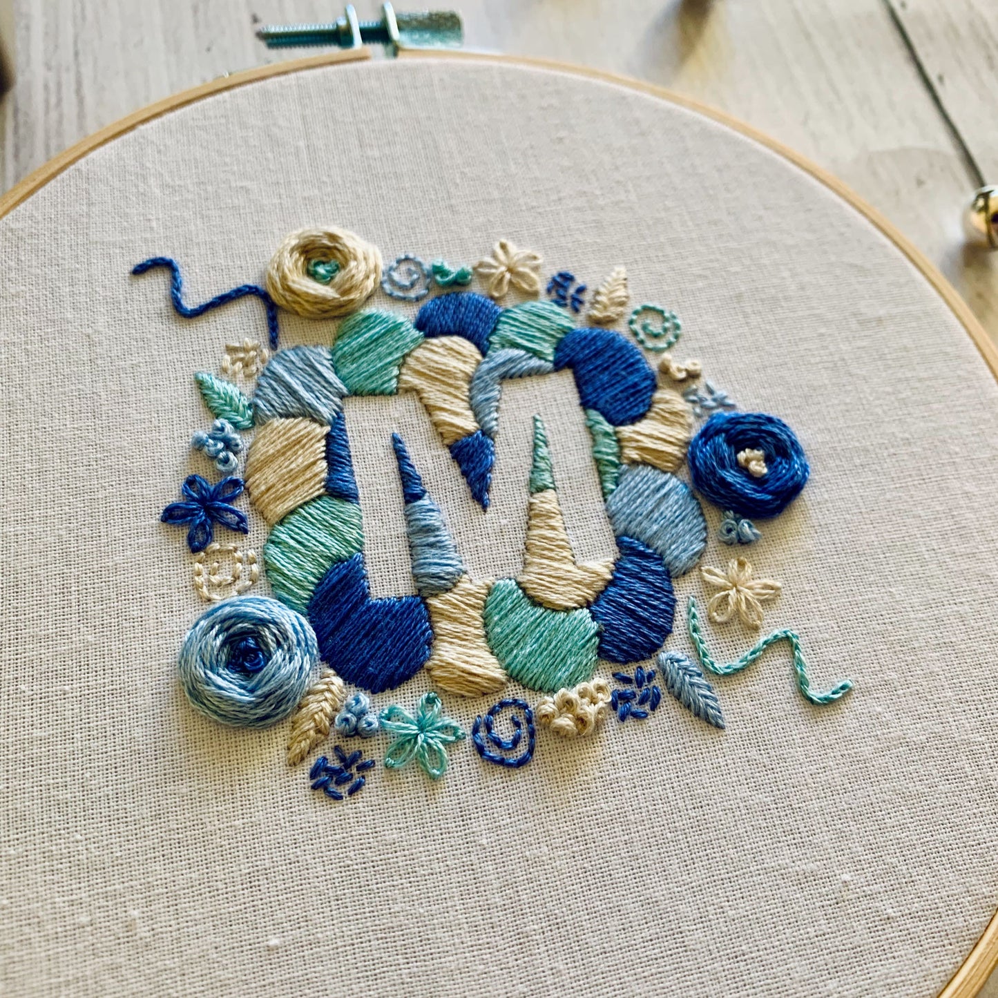 Full embroidery kit. Custom initial embroidery hoop art. Choose your colours. DIY craft project for bedroom art