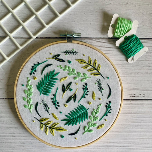 Digital download. Foliage embroidery hoop art PDF pattern with instructions. Leaf botanical plants beginner crewel wall decor project