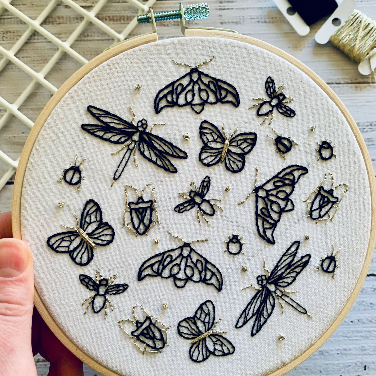 Digital download. Insect nature embroidery hoop art PDF pattern with instructions.  Wildlife butterfly beginner crewel wall decor project