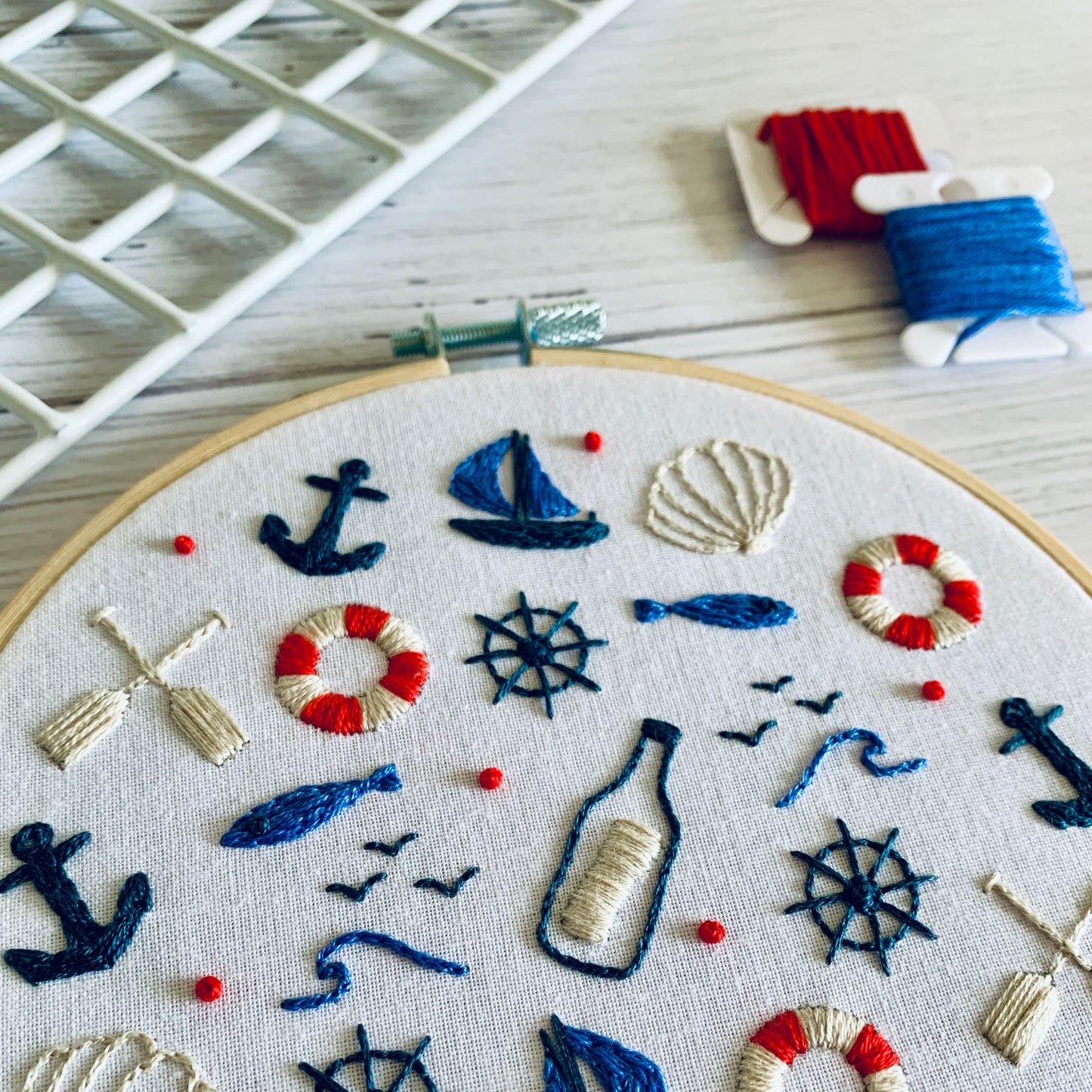 Digital download. Nautical embroidery hoop art PDF pattern with instructions. Seaside beginner crewel wall decor project