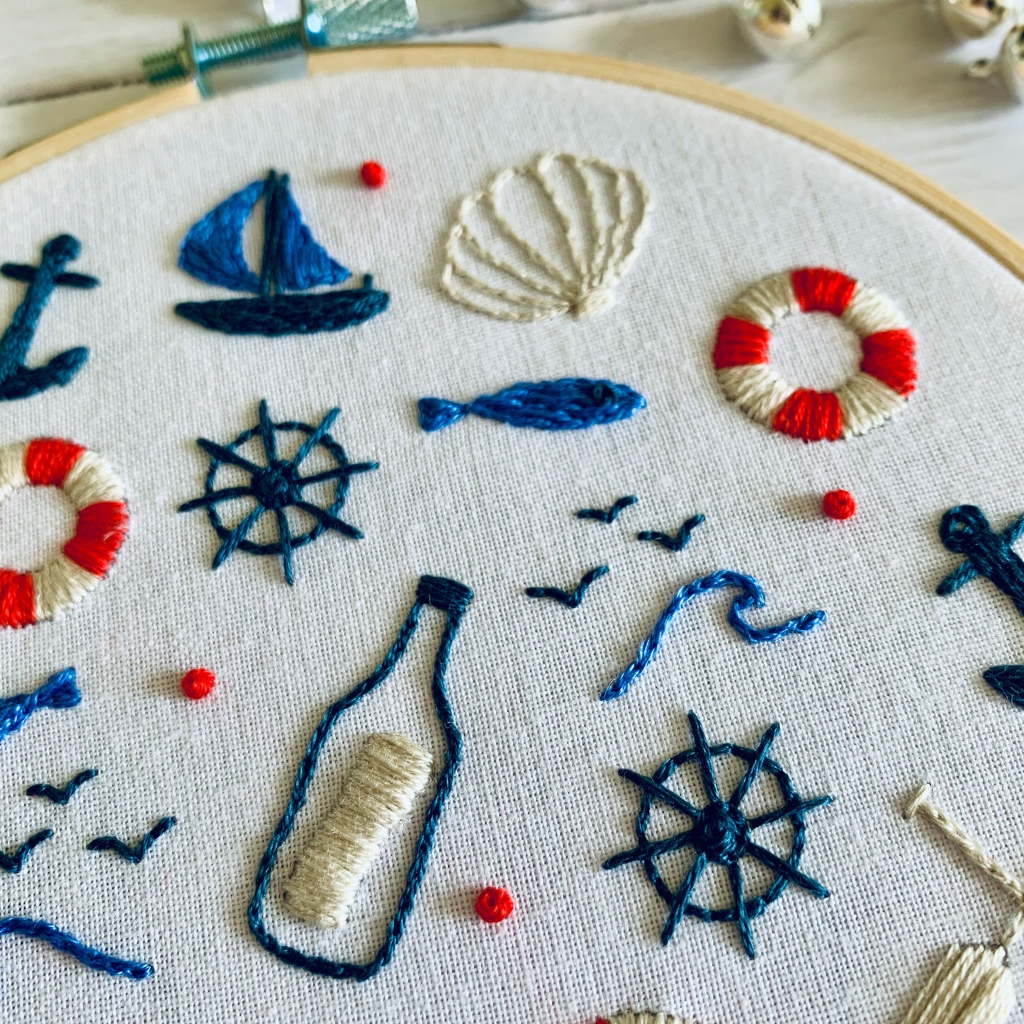 Digital download. Nautical embroidery hoop art PDF pattern with instructions. Seaside beginner crewel wall decor project