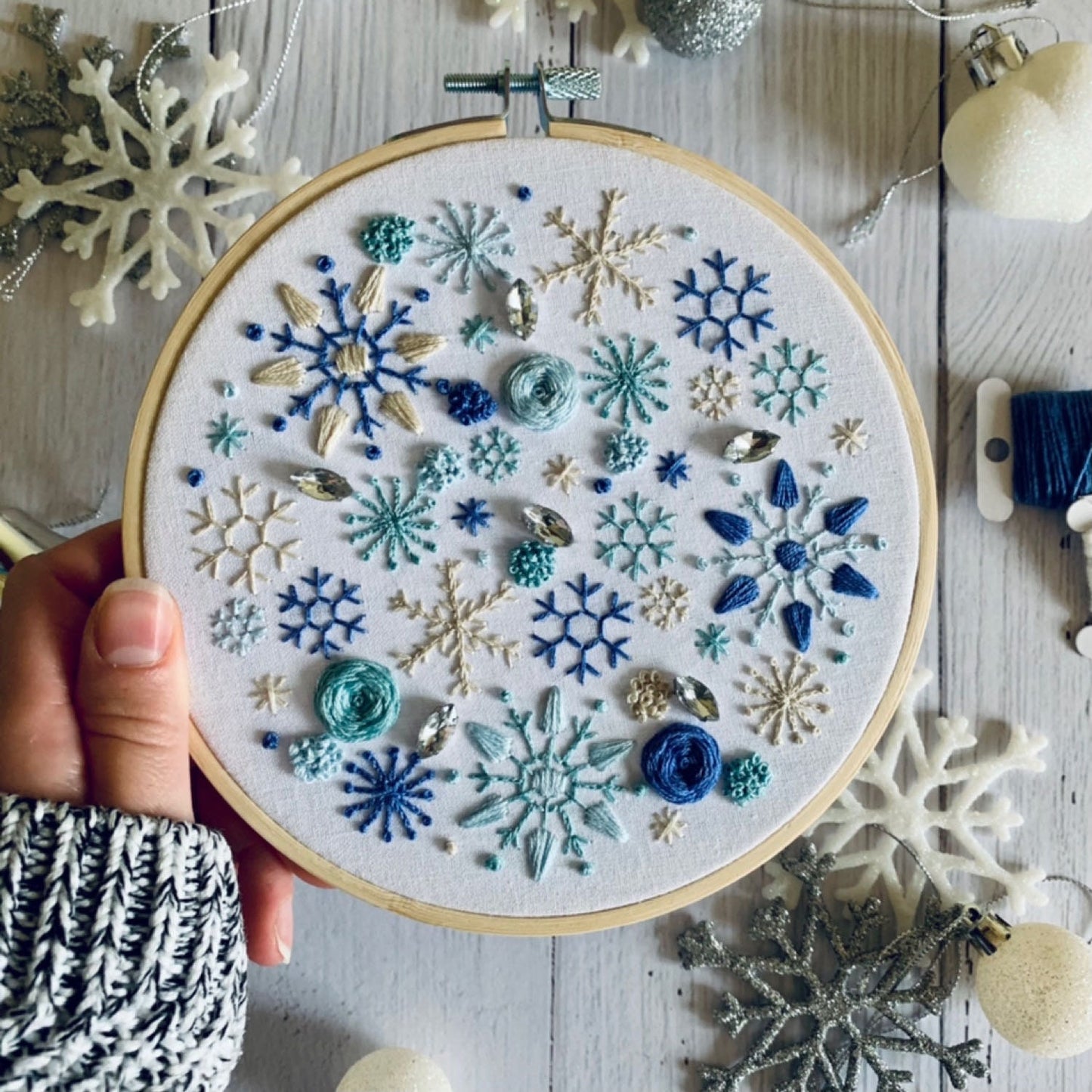 Digital download. Winter snowflake embroidery hoop art PDF pattern with instructions